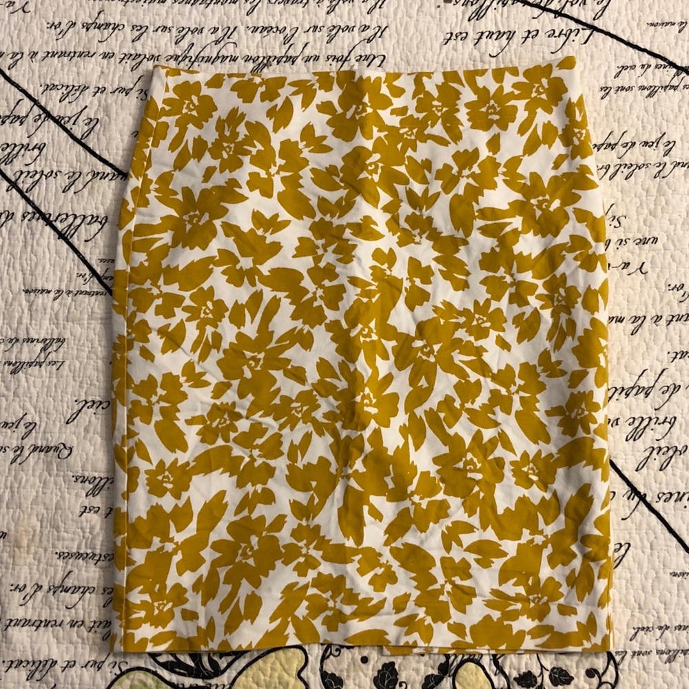 Ann Taylor Loft Floral Pencil Skirt